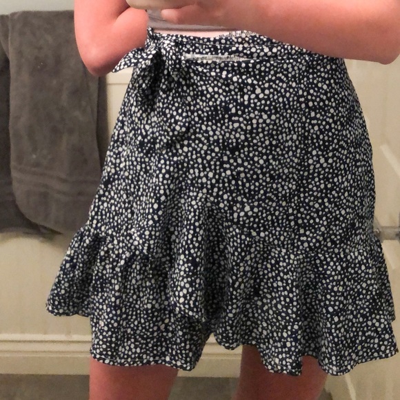 wrap skirt - Picture 3 of 3